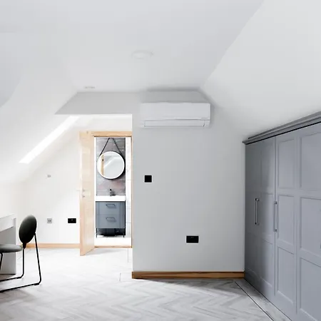 New Fully Furnished 5 Bedroom, 4 Bathroom Detached Houses Leicester Extérieur photo